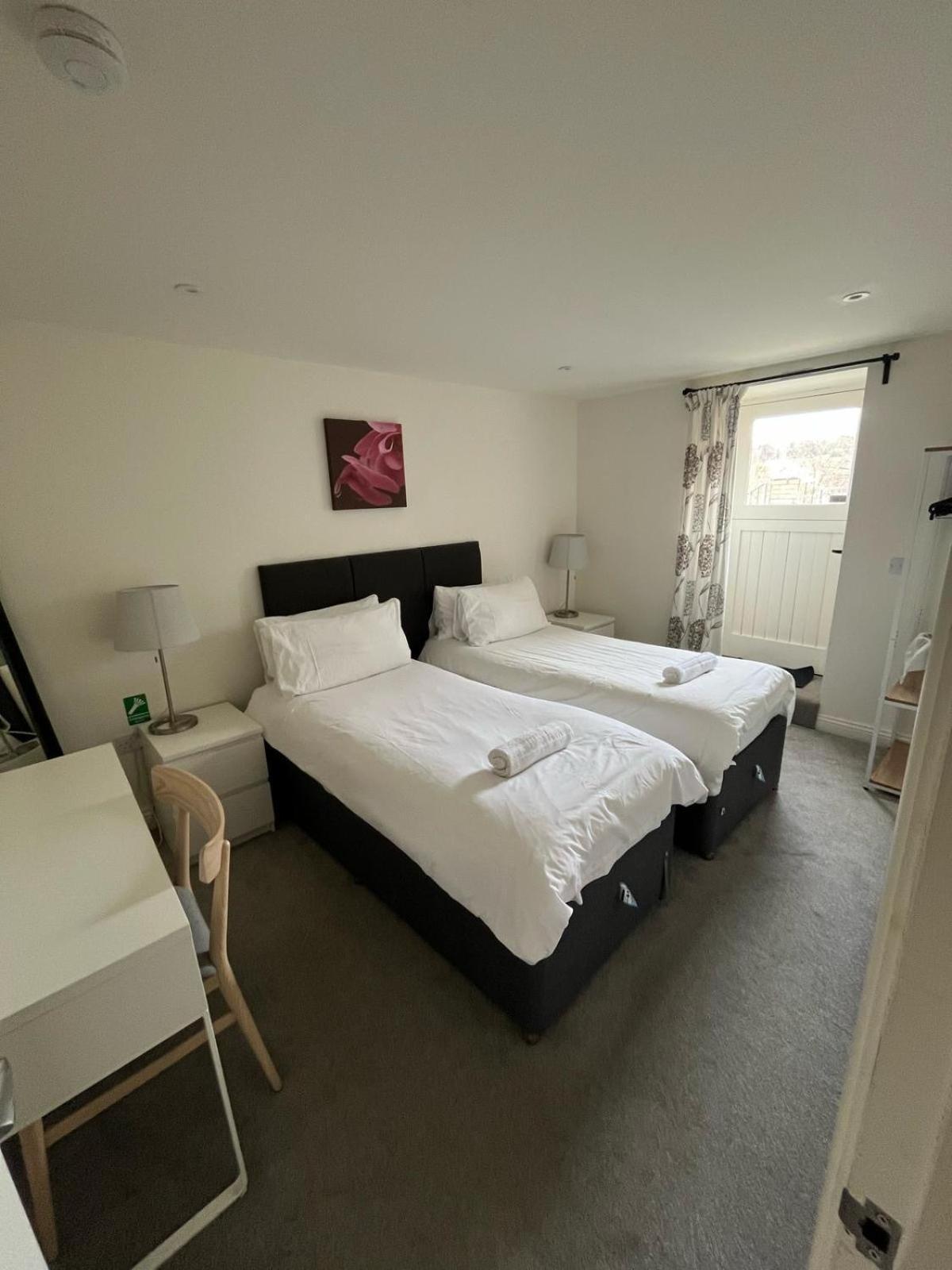 The Regency - Historic Residences By The Sea Ilfracombe Room photo