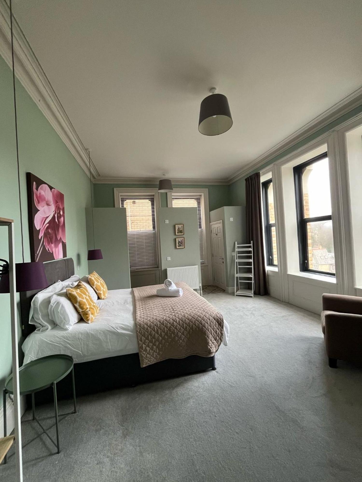 The Regency - Historic Residences By The Sea Ilfracombe Room photo